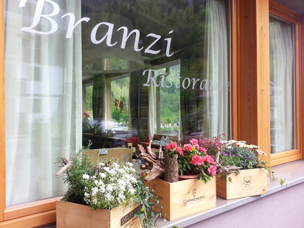 Hotel Pedretti Branzi Εξωτερικό φωτογραφία