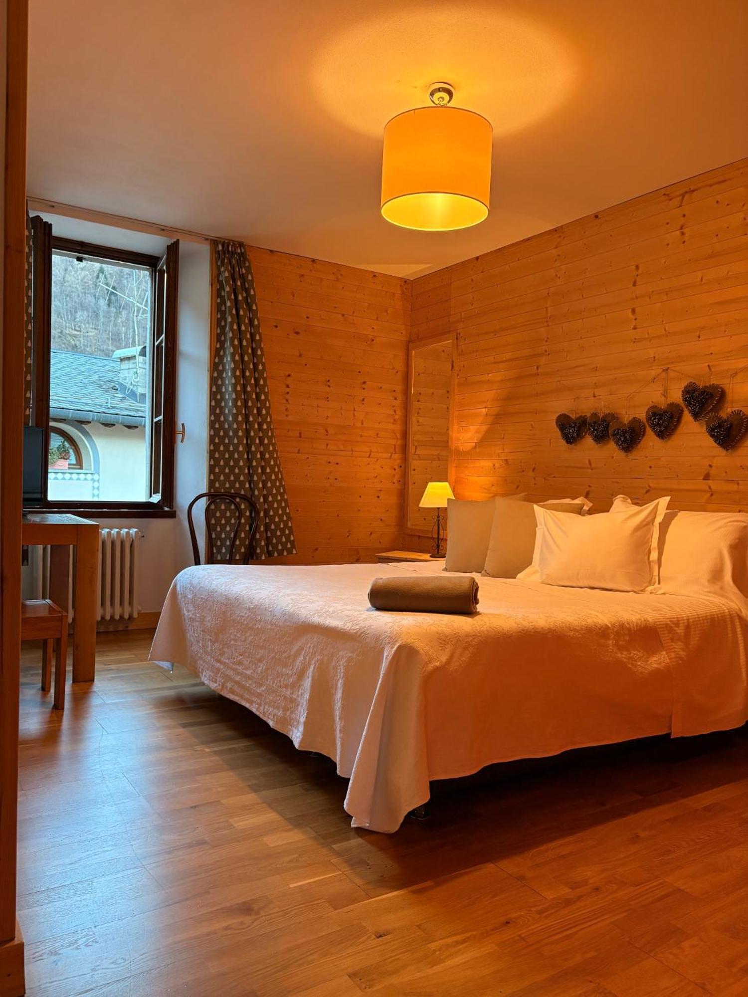 Hotel Pedretti Branzi Εξωτερικό φωτογραφία