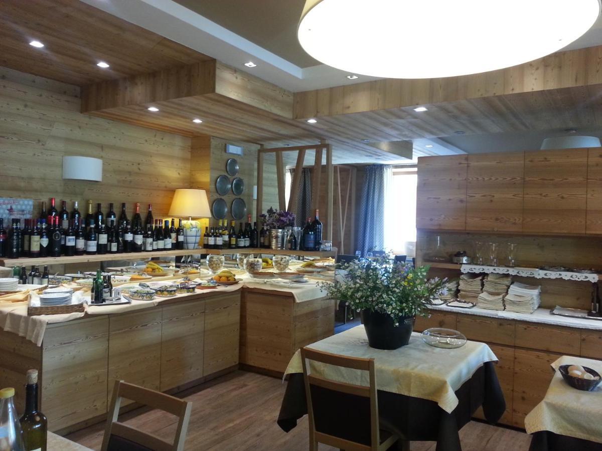 Hotel Pedretti Branzi Δωμάτιο φωτογραφία